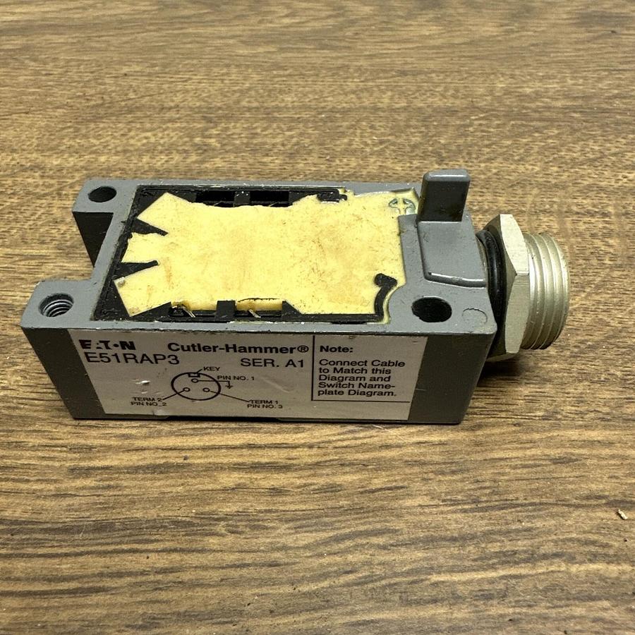 Used Eaton,E51RAP3,Limit Switch Body