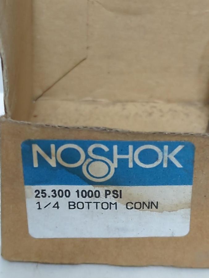 NOSHOK,25.300 1000,PRESSURE GAUGE 1000PSI 1/4 INCH BOTTOM CONNECTION NOS
