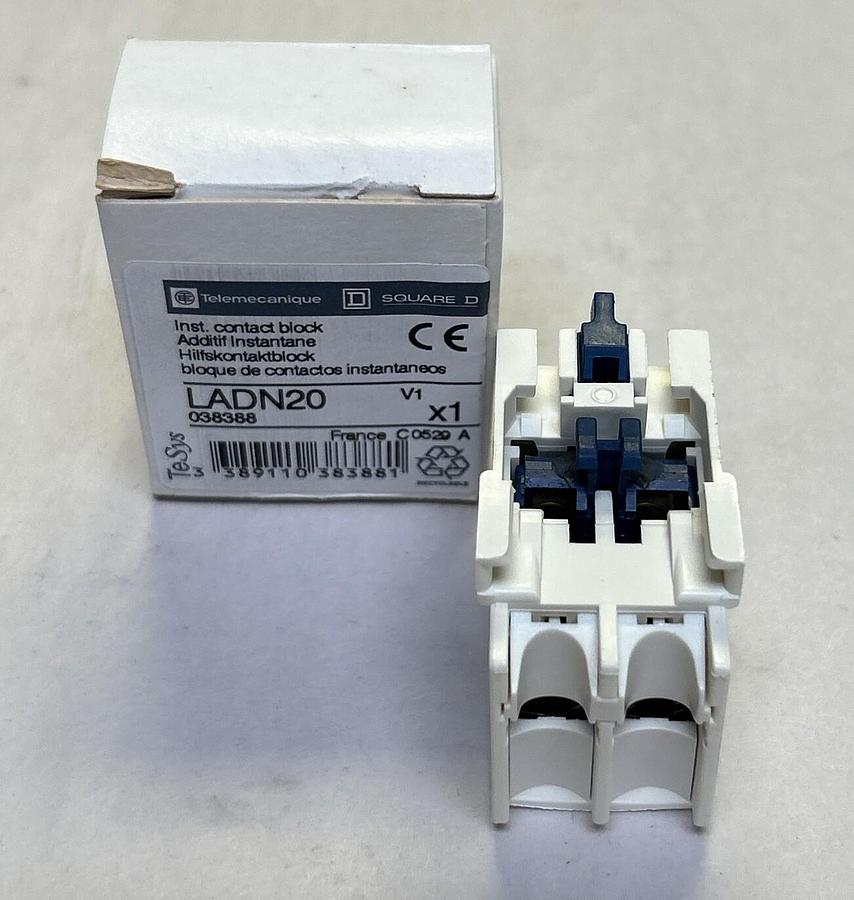 Used TELEMECANIQUE,LADN20,CONTACT BLOCK NOS