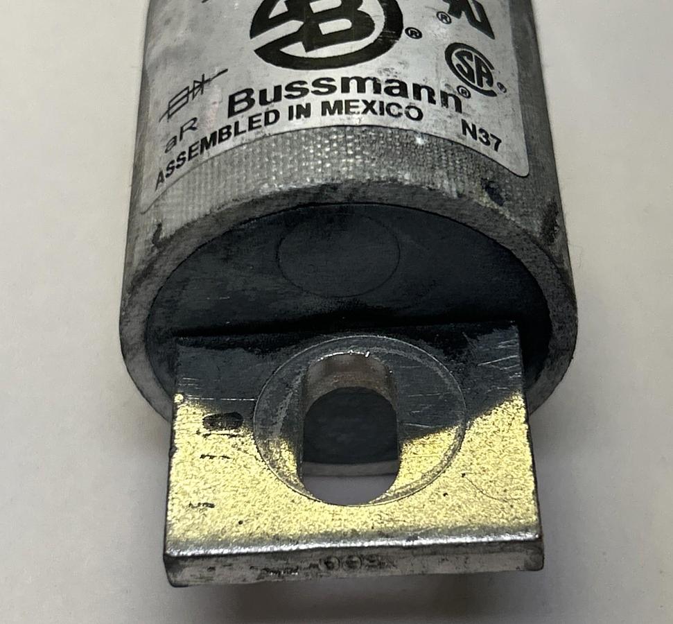 Used BUSSMANN,FWH-500A,FUSE 500A 500V AC/DC LOT OF 4