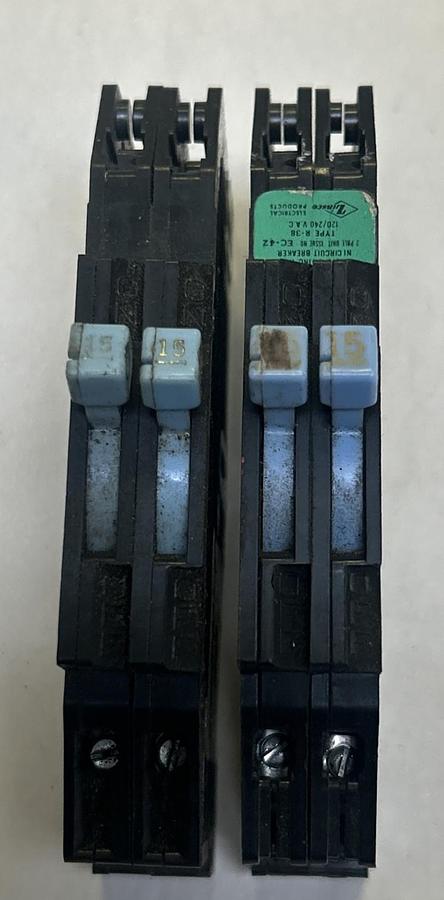 Used ZINSCO SYLVANIA,R-38,TANDEM CIRCUIT BREAKER 15A 120/240V 2P LOT OF 2
