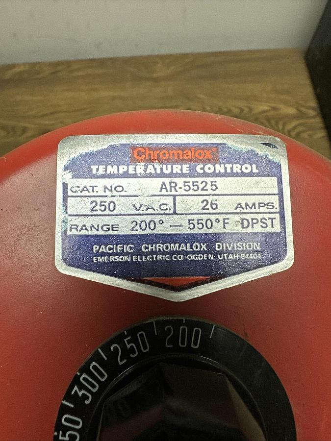 Used Chromalox,ARMTO-3007,w/AR-5525 Temp Control Unit