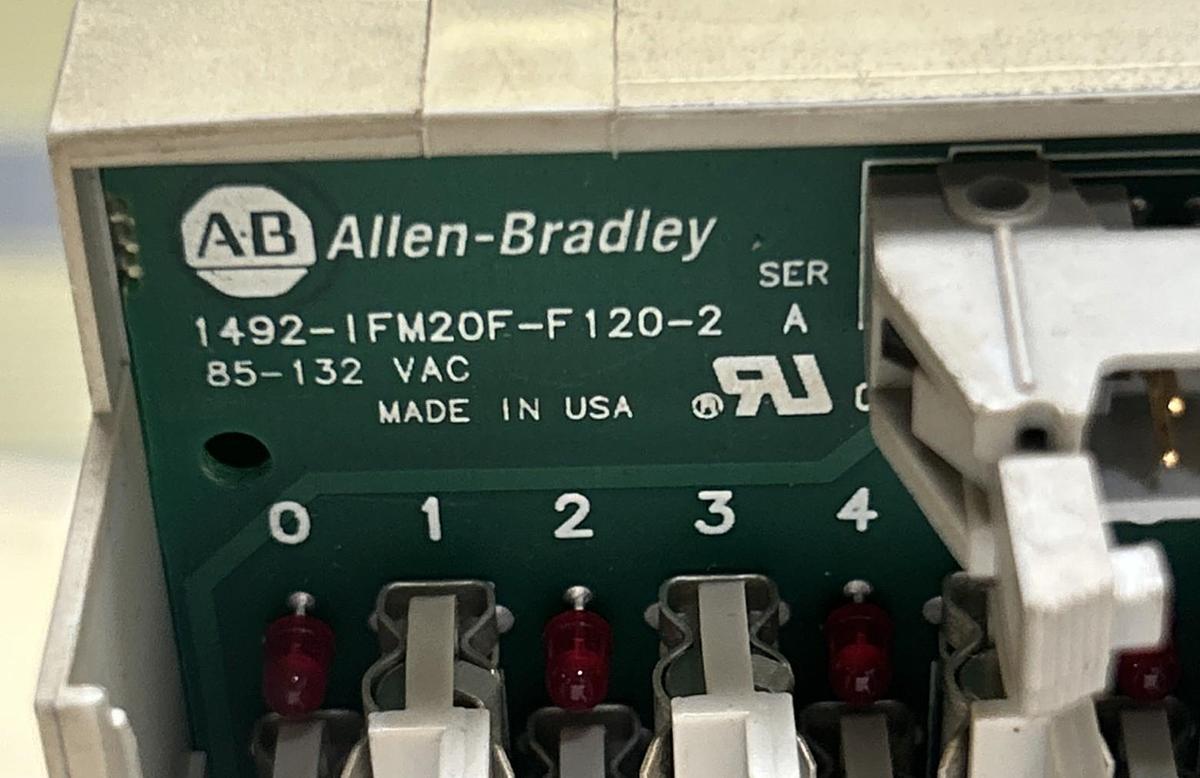 Used ALLEN BRADLEY,1492-IFM20F-F120-2,FUSIBLE INTERFACE MODULE