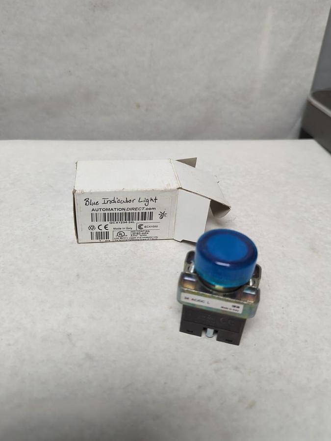 AUTOMATION DIRECT,GCX1234-24L,BLUE INDICATOR LIGHT NOS