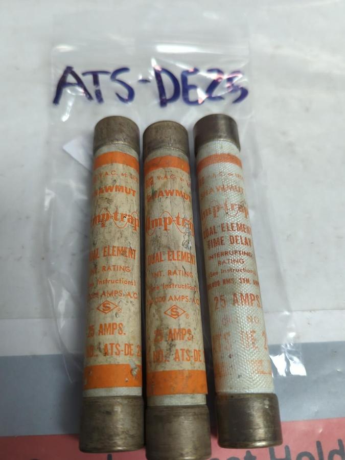 Used SHAWMUT,ATS-DE 25,AMP-TRAP 25 AMP FUSE LOT OF 3 PRE-OWNED