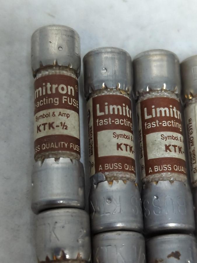 COOPER BUSSMANN,KTK-1/2,LIMITRON 1/2 AMP FUSE LOT OF 10 NOS