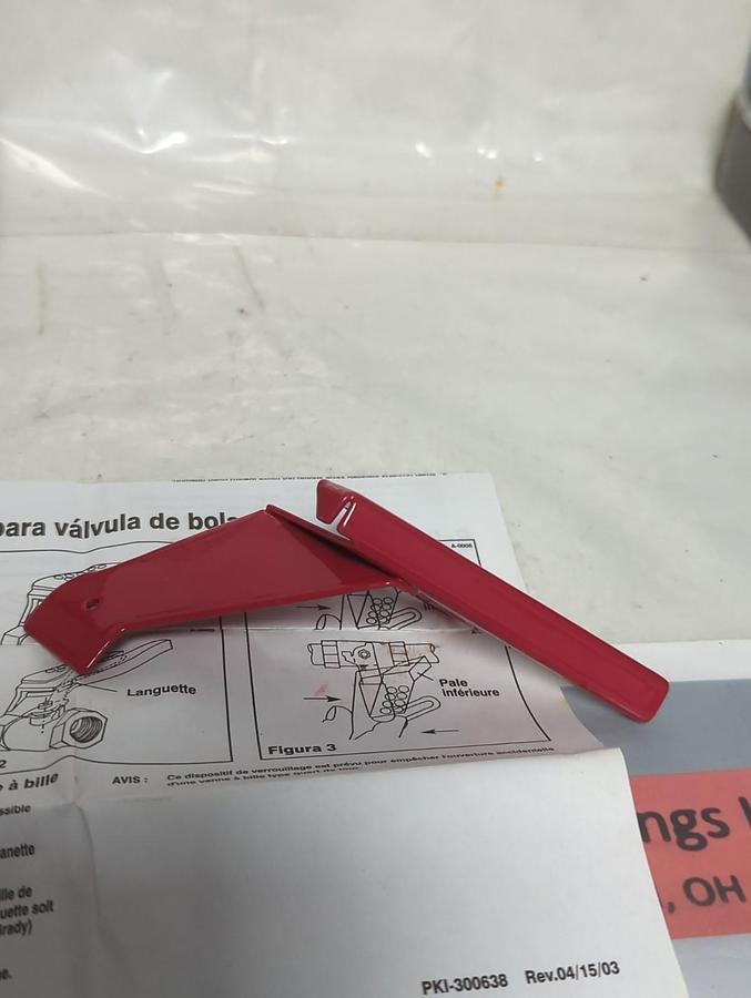 BRADY,T67787,BALL VALVE LOCKOUT DEVICE 3/8 INCH SBV LOCKOUT NOS