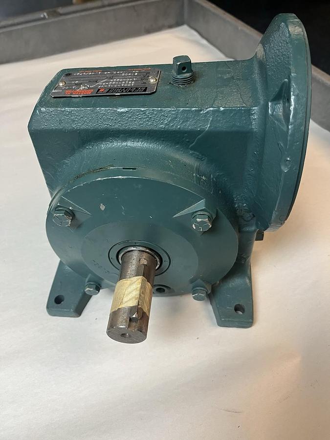 Used RELIANCE DODGE,140WG21A, XL GEAR SPEED REDUCER RATIO 25 INPUT 1.46HP 1725RPM