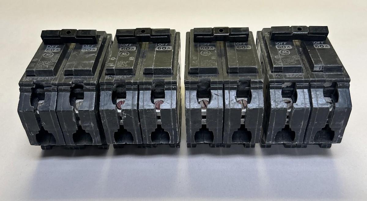 Used GENERAL ELECTRIC,THQL2160,CIRCUIT BREAKER 60A 120/240V 2P LOT OF 4