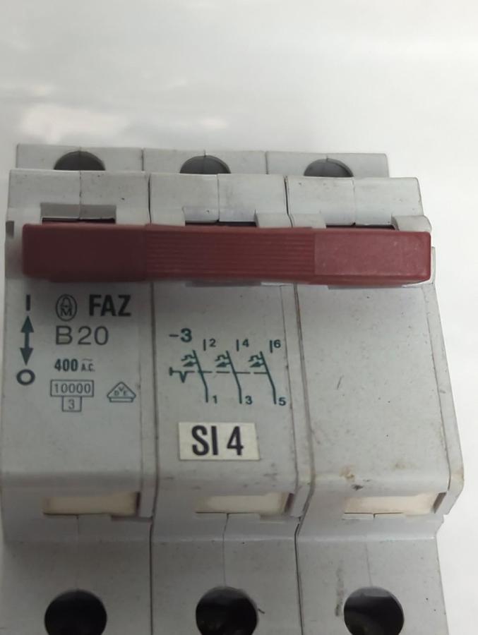Used MOELLER,FAZ B20,CIRCUIT BREAKER 3-POLE 400 AC PRE-OWNED