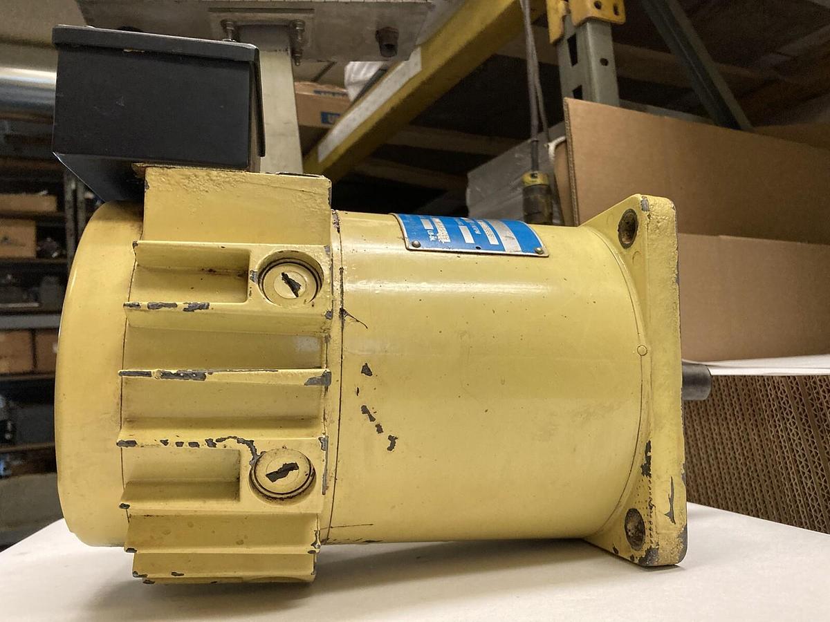 Used Gould,M233-G60A-900M,Permanent Magnet Servo Motor