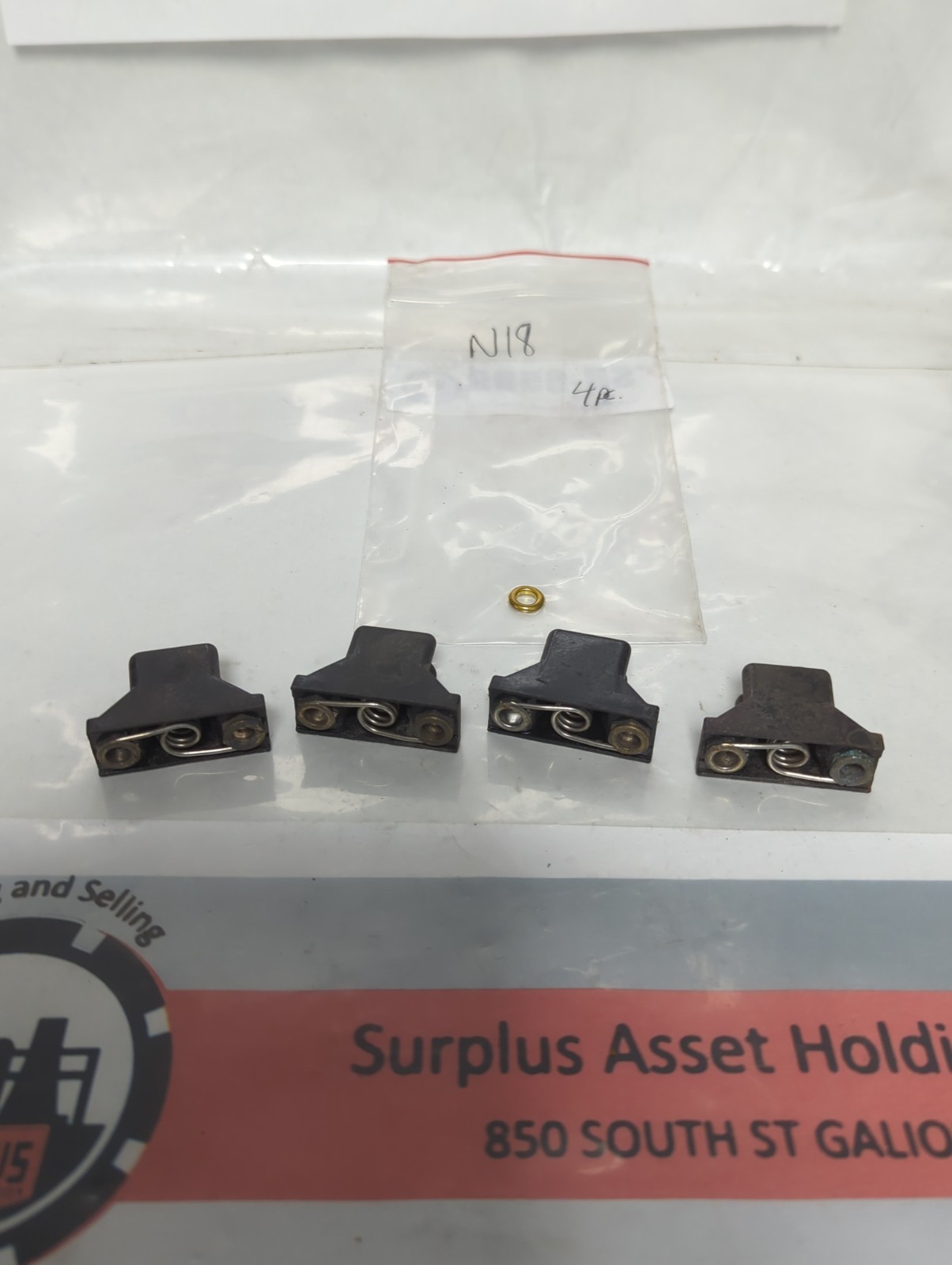 Used ALLEN BRADLEY,N18,THERMAL OVERLOAD PROTECTION HEATER ELEMENT LOT OF 4 PRE-OWNED