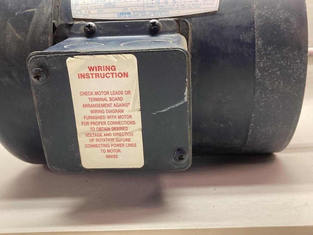 Used Leeson,C6T17FC1OE,3-Phase AC Motor 1725rpm C56C Frame 1/2Hp 208-230V