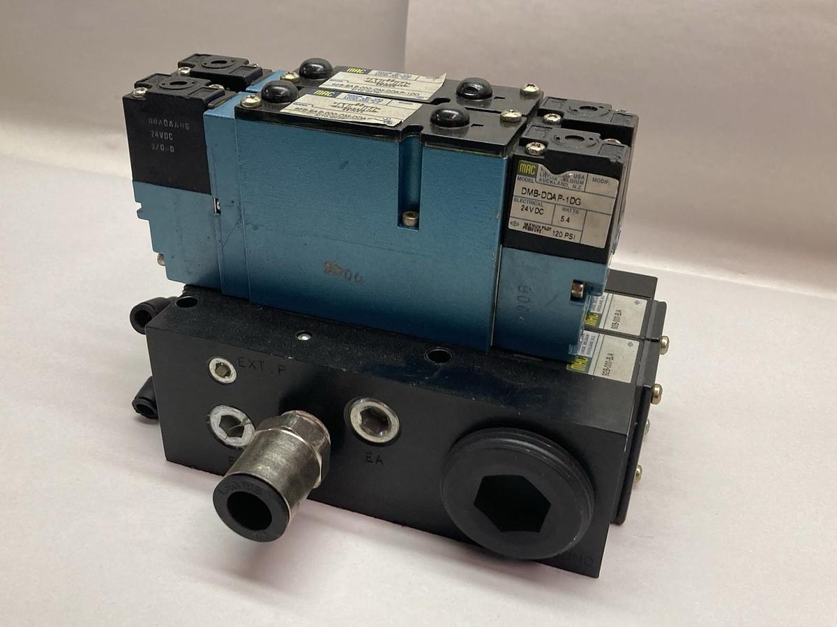 Used Mac,92B-EAB-000-DM-DDAP-1DG,Valve Assembly 92B-000-BJA 24 VDC 5.4 Watts