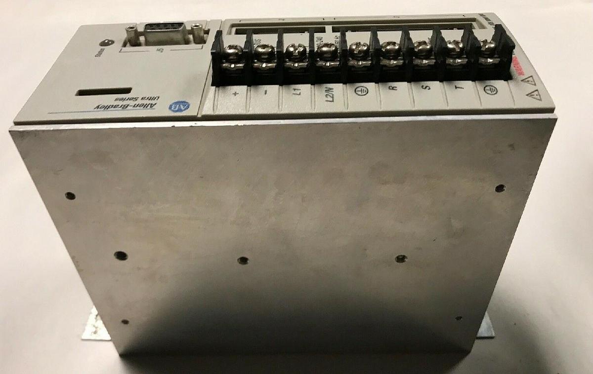 Used Allen Bradley,1398-DDM-005,Ultra Servo Drive 9101-2322 Firmware Version 1.60