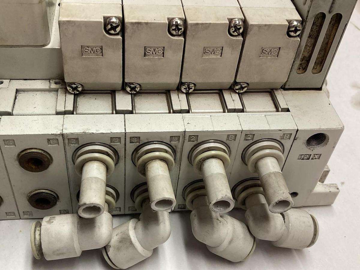 Used SMC,VQ4100-5W Valves,7 Port Pneumatic Manifold Assembly