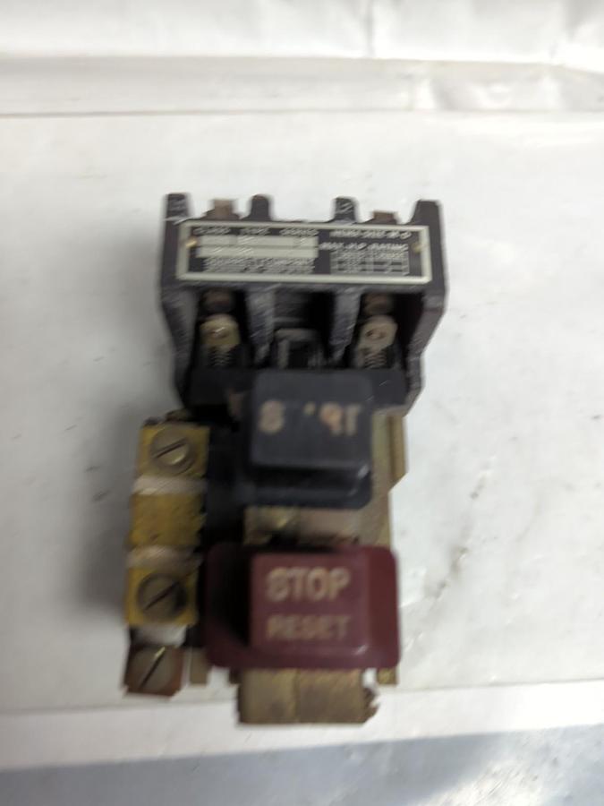 Used SQUARE D,2510-BG1,MANUAL STARTER SIZE M-0 SRIES B PRE-OWNED