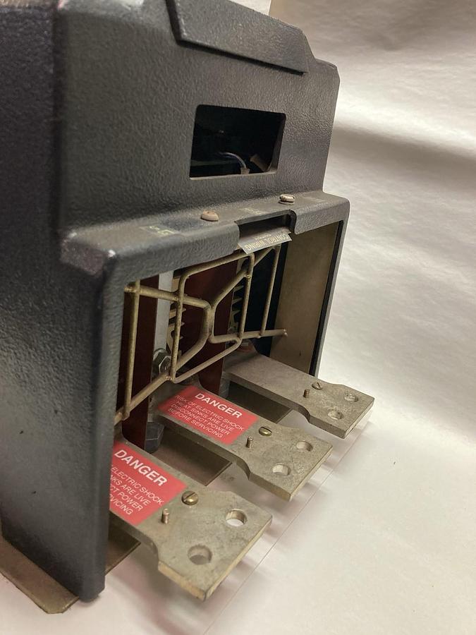 Used Allen-Bradley 150-A240NBD Motor Controller Ser B 10A 250Vac - Parts Only