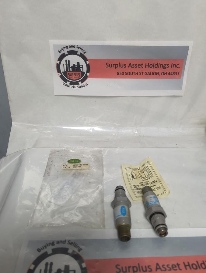 Used PALL,RC771BZ097H,DIFF PRESSURE SWITCH 110 VAC LOT OF 2 PRE-OWNED
