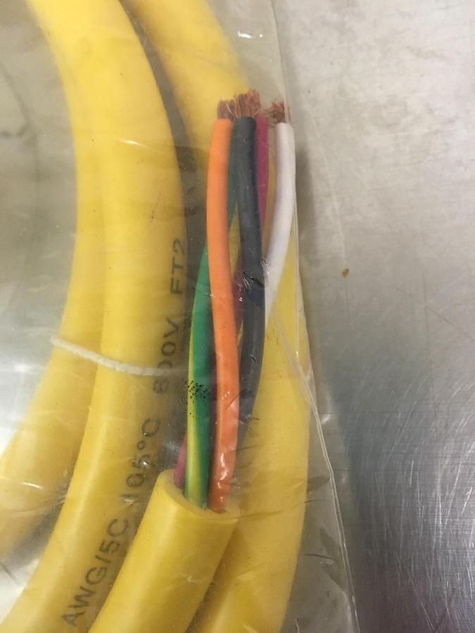 Woodhead Brad Connectivity,1300061349,90-Degree 5P Female 6-Foot Cord