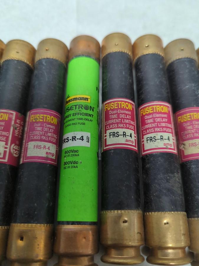 Used COOPER BUSSMANN,FRS-R-4,FUSETRON 4 AMP FUSE LOT OF 10 PRE-OWNED