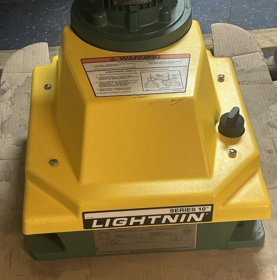 LIGHTNIN,14Q3,SERIES 10 MIXER 3HP 125RPM 3PH 14.06 RATIO NOS