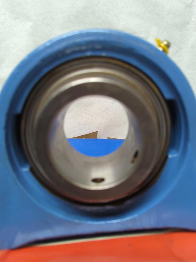 SKF,SY-2 TM,PILLOW BLOCK BEARING 2 INCH BORE NOS