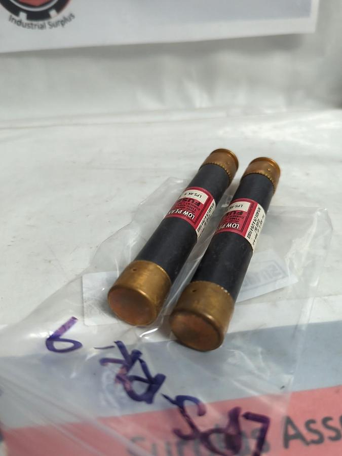 Used COOPER BUSSMANN,LPS-RK-9,LOW-PEAK 9 AMP FUSE LOT OF 2 PRE-OWNED