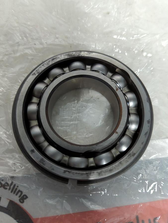 Used NEW DEPARTURE,1209,DEEP GROOVE BALL BEARING WITH SNAP RING PRE-OWNED