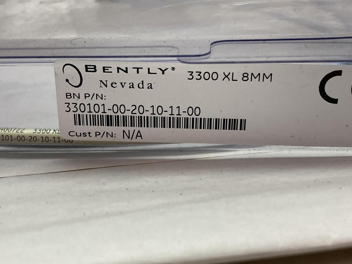 Bently Nevada,330101-00-20-10-11-00,Vibration Probe 3300 XL 8MM
