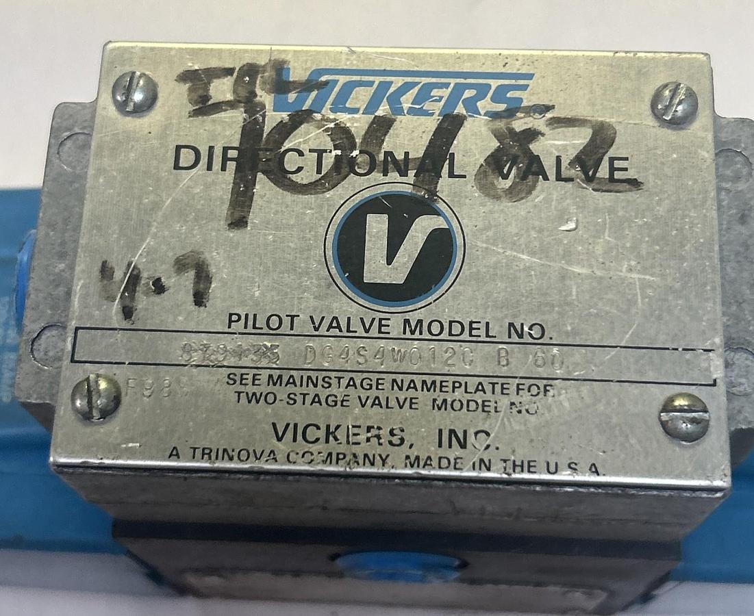 Used VICKERS,DG4S4W012CB60,DIRECTION PILOT VALVE