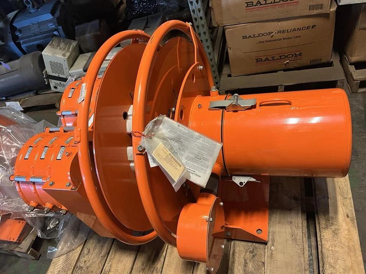 GLEASON,SM321006-67-18-T-1,HEAVY DUTY STRETCH CABLE REEL 600V  150 FPM