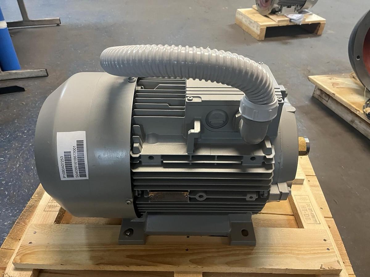 SIEMENS,1LA9166-2LA90-ZT01,MOTOR 18.5kW 400V 2940RPM 3PH 160L