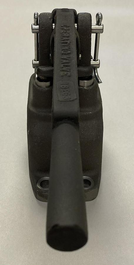 ROSS,3126A4007,HAND LEVER MANUAL VALVE NOS