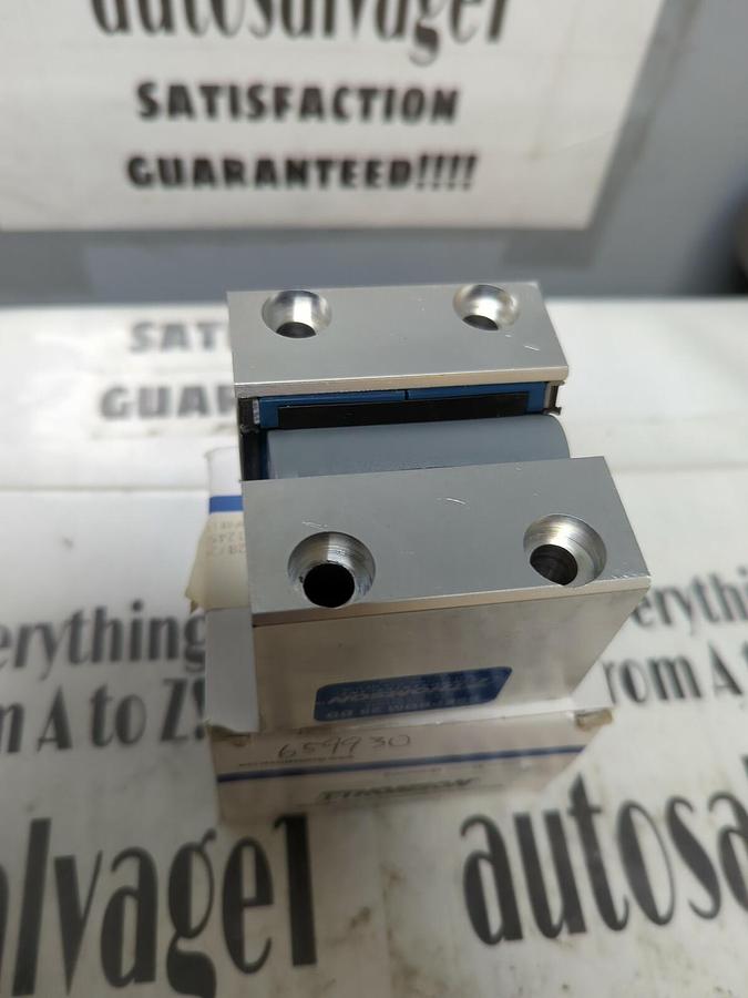 THOMSON,SSEPBOM25DD,SUPER SMART BALL BUSHING PILLOE BLOCK 25MM BORE NOS