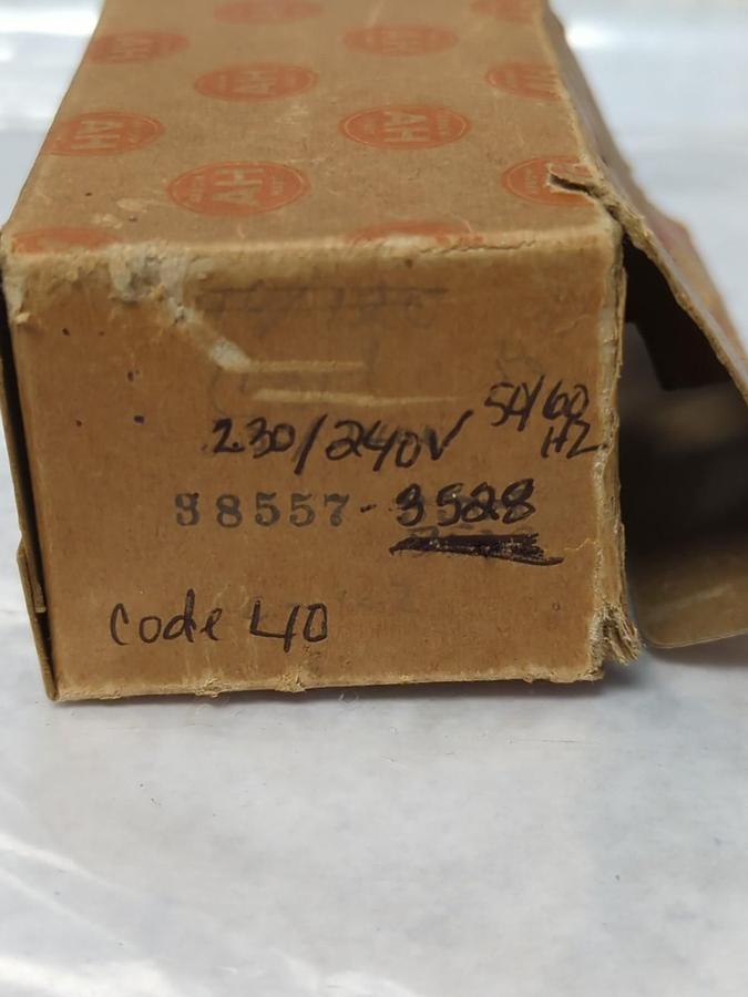 ARROW HART,38557-3528,MOTOR CONTROL 230-240V 50/60HZ NOS