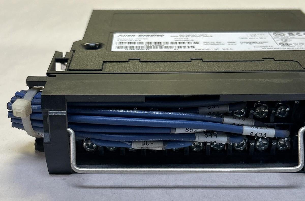 Used ALLEN BRADLEY,1756-IB16/A,DC INPUT MODULE