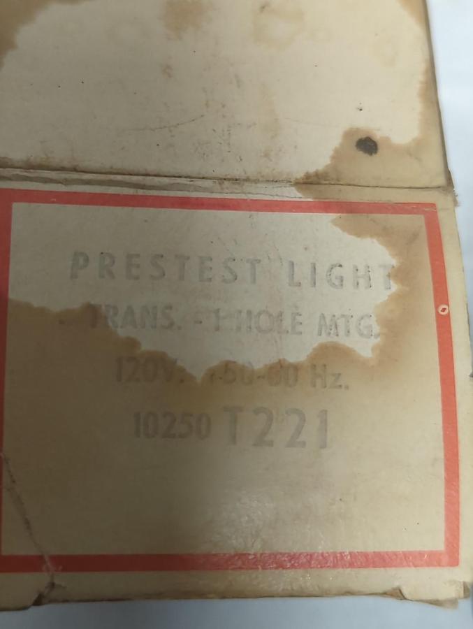 CUTLER HAMMER,10250T221,PRETEST LIGHT NOS