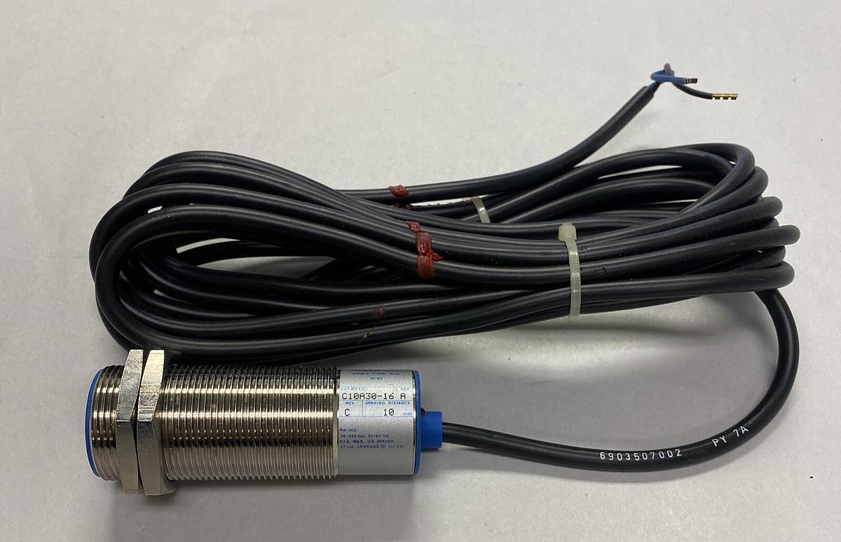 ALLEN BRADLEY,871C-C10A30-16,SER A PROXIMITY SWITCH NEW NO BOX