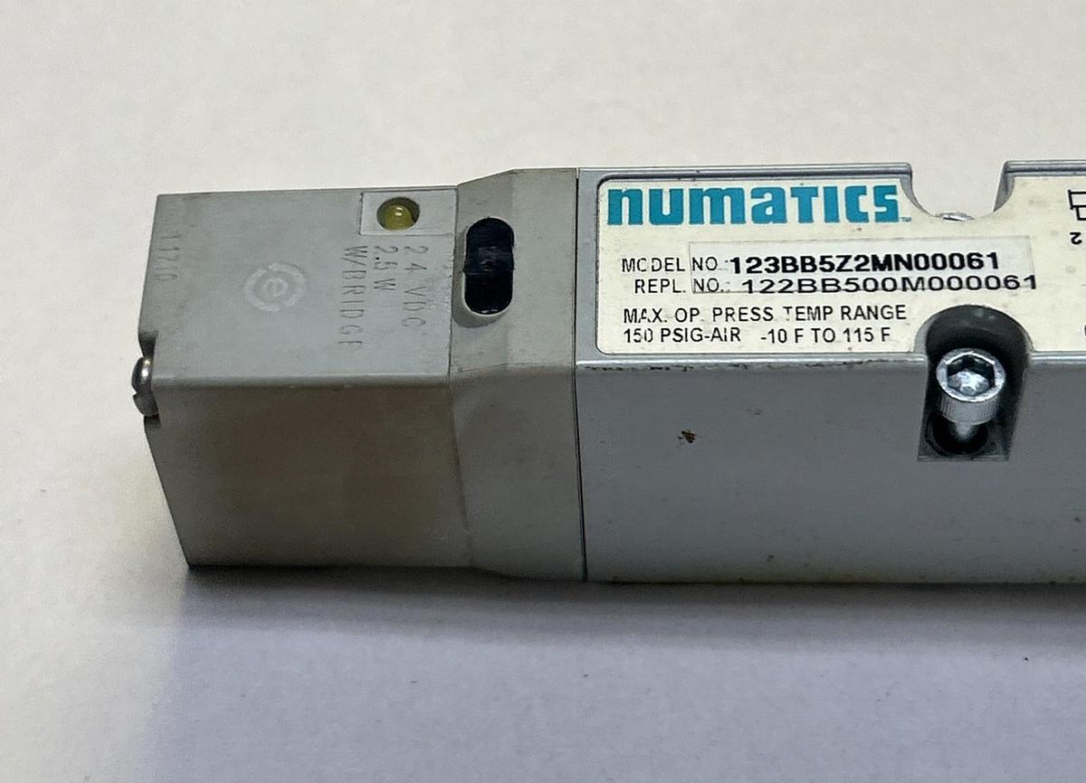 Used NUMATICS,123BB5Z2MN00061,SOLENOID VALVE