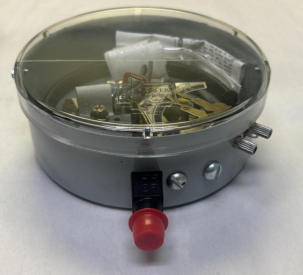 MERCOID,DA-21-2B-12S,PRESSURE SWITCH NOS