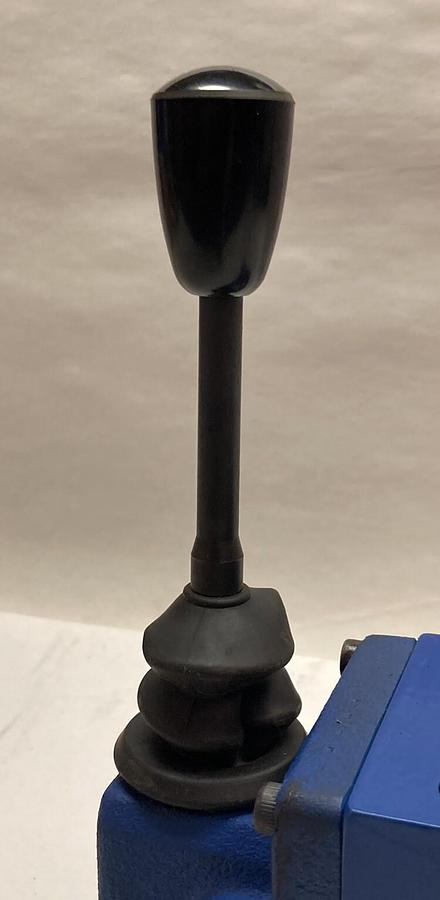 Rexroth,R900589912 4WMM10C31/F,Hydraulic Directional Control Valve