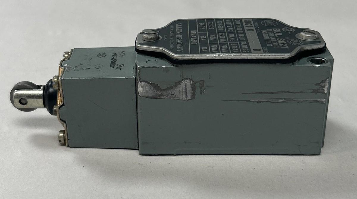 Used ALLEN BRADLEY,802T-D,OILTIGHT LIMIT SWITCH