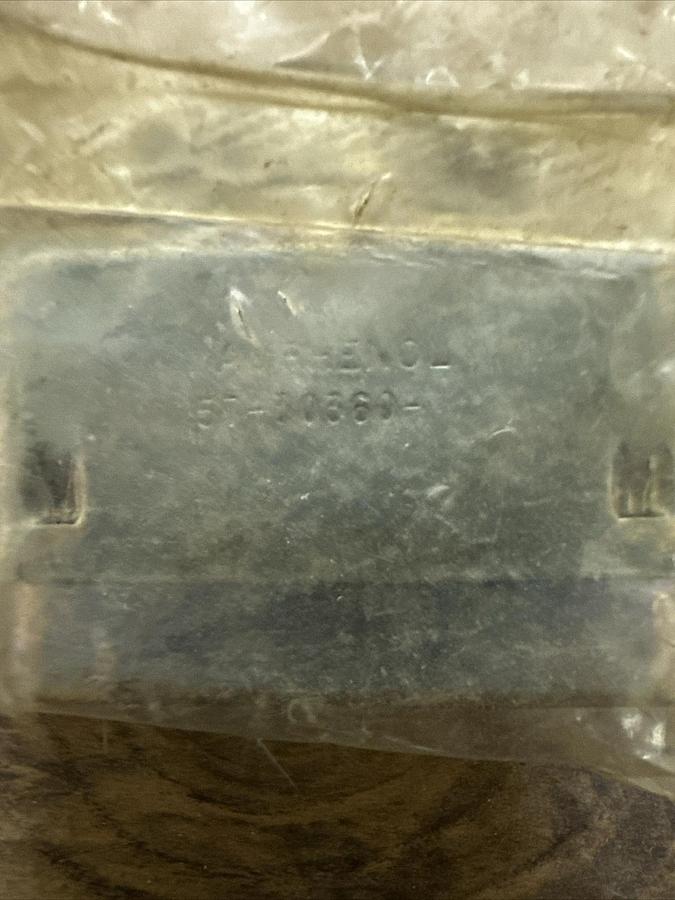 Used Amphenol,57-30360,Connector