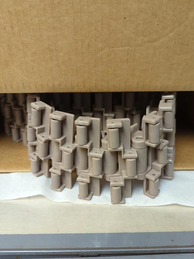 REXNORD,10177547  LF883TAB LBP-4.5IN,TABLE TOP CHAIN 10FT NOS