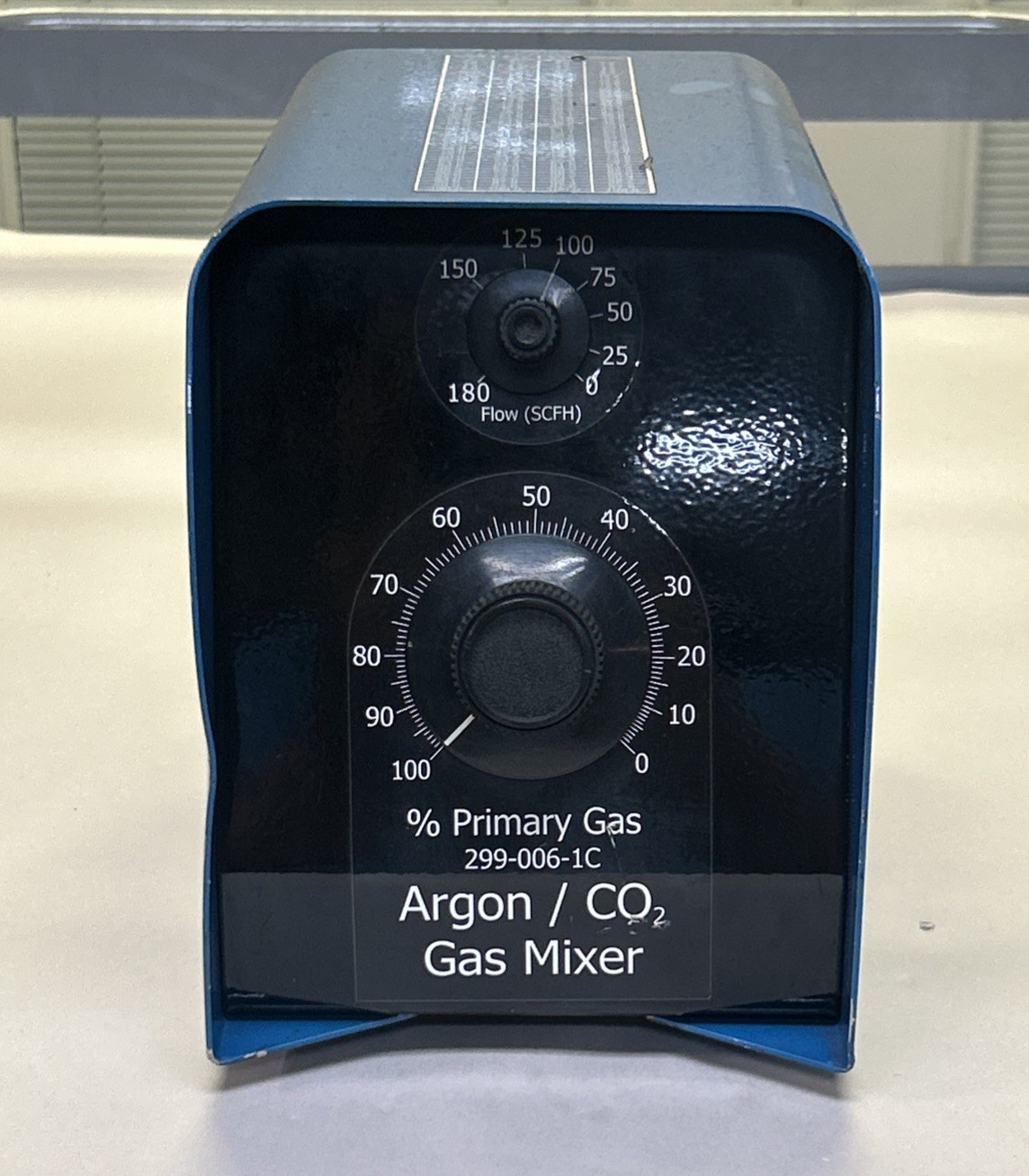 Used MILLER,299-006-1C,PROPORTIONAL GAS MIXER ARGON / CO2