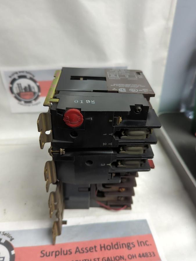 Used SYLVANIA,T30U031,REVERSING STARTER 27 AMPS SIZE 1 600V TYPE M PRE-OWNED