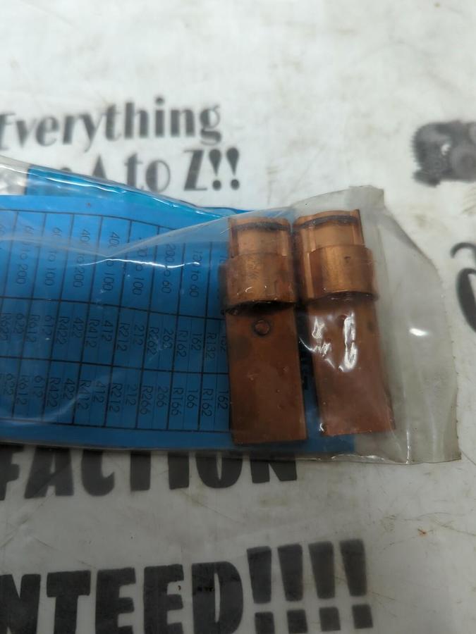 Used GOULD SHAWMUT,132,FUSE REDUCER 100A/250V TO 30A/250V NEW