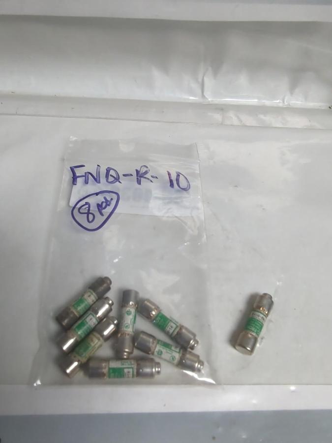 Used COOPER BUSSMANN,FNQ-R-10,CC TRON 10 AMP FUSE LOT OF 8 PRE-OWNED