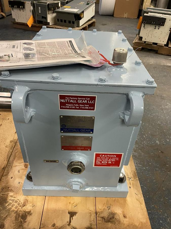 Used NUTTALL,WSR7 18R,GEAR REDUCER RATIO 2.454 60HP OUTPUT 265 RPM 2.75 IN 2IN SHAFTS